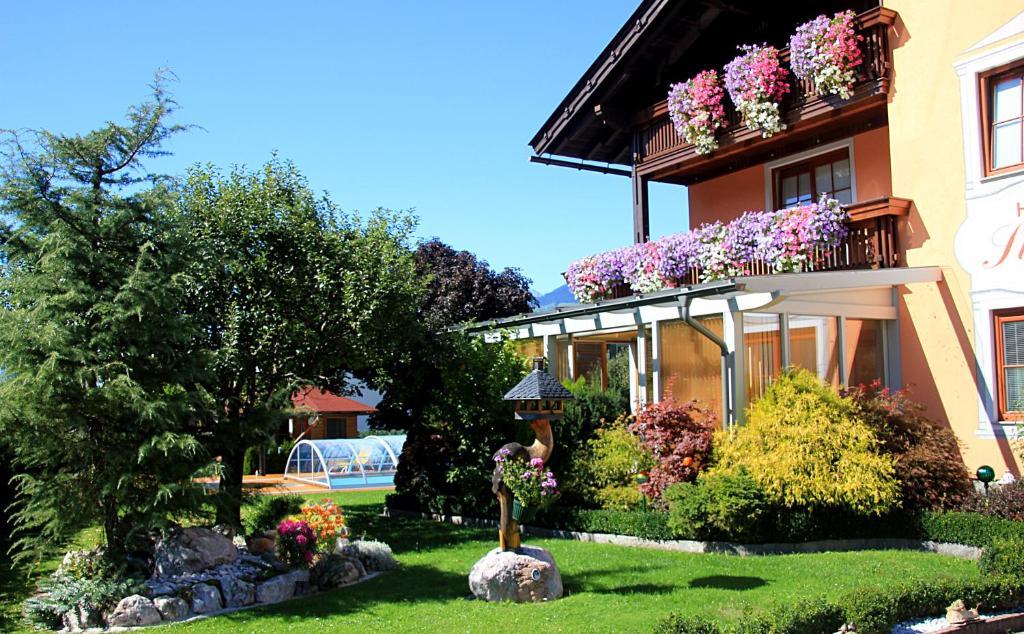 Gaestehaus Steiner Tröpolach Exterior foto